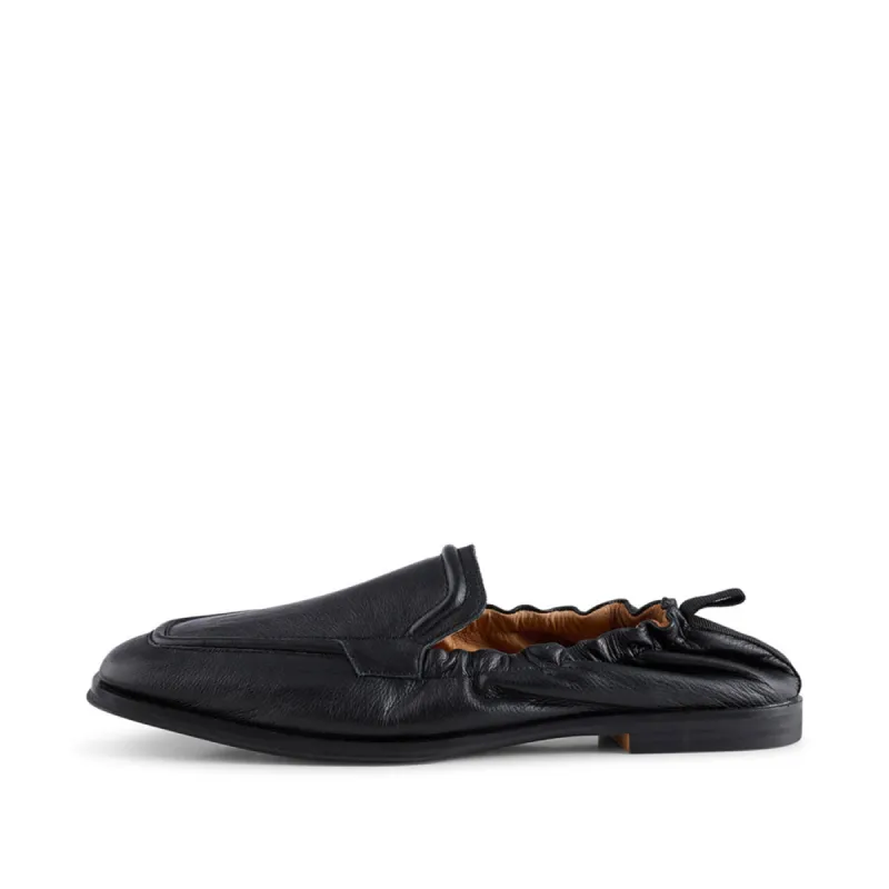 Erika loafer leather - BLACK GRAIN sold by Shoe The Bear