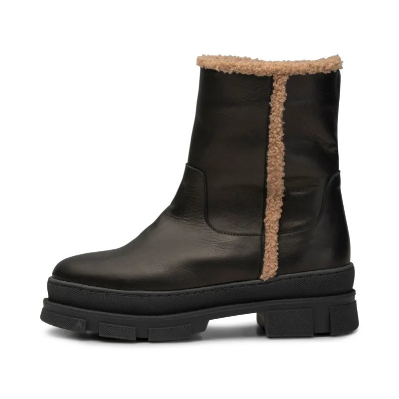 Olga boot leather warm - BLACK sold by Shoe The Bear