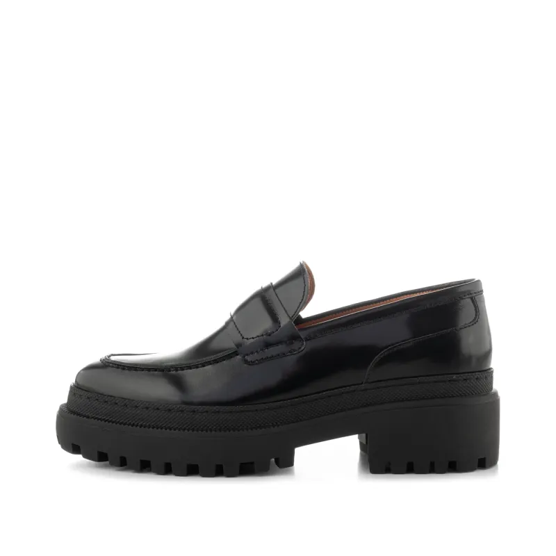 Iona loafer leather - BLACK HIGH SHINE made by Shoe The Bear