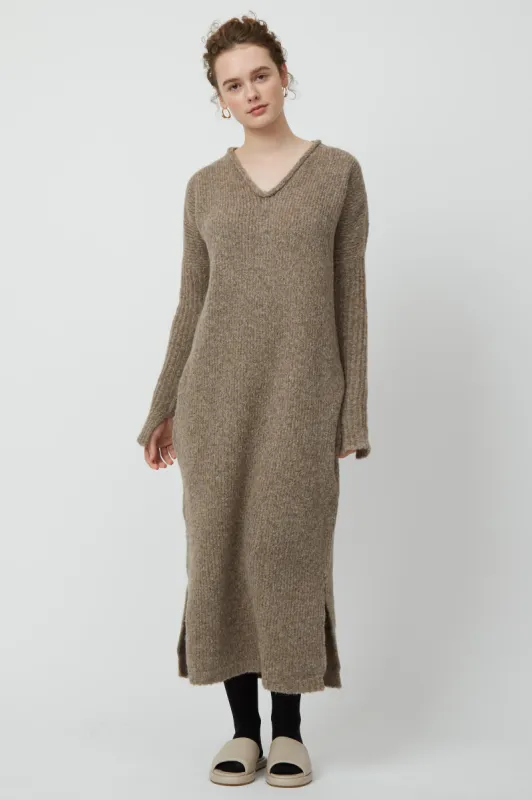 RELAXED V-NECK DRESS sold by Atelier Delphine