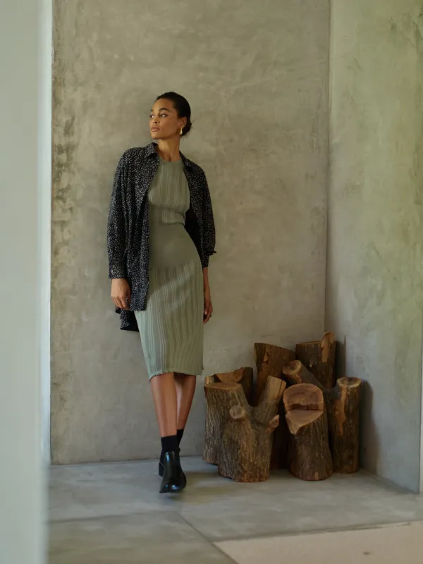 Oversized Overlay in Satin Print sold by Atelier Delphine