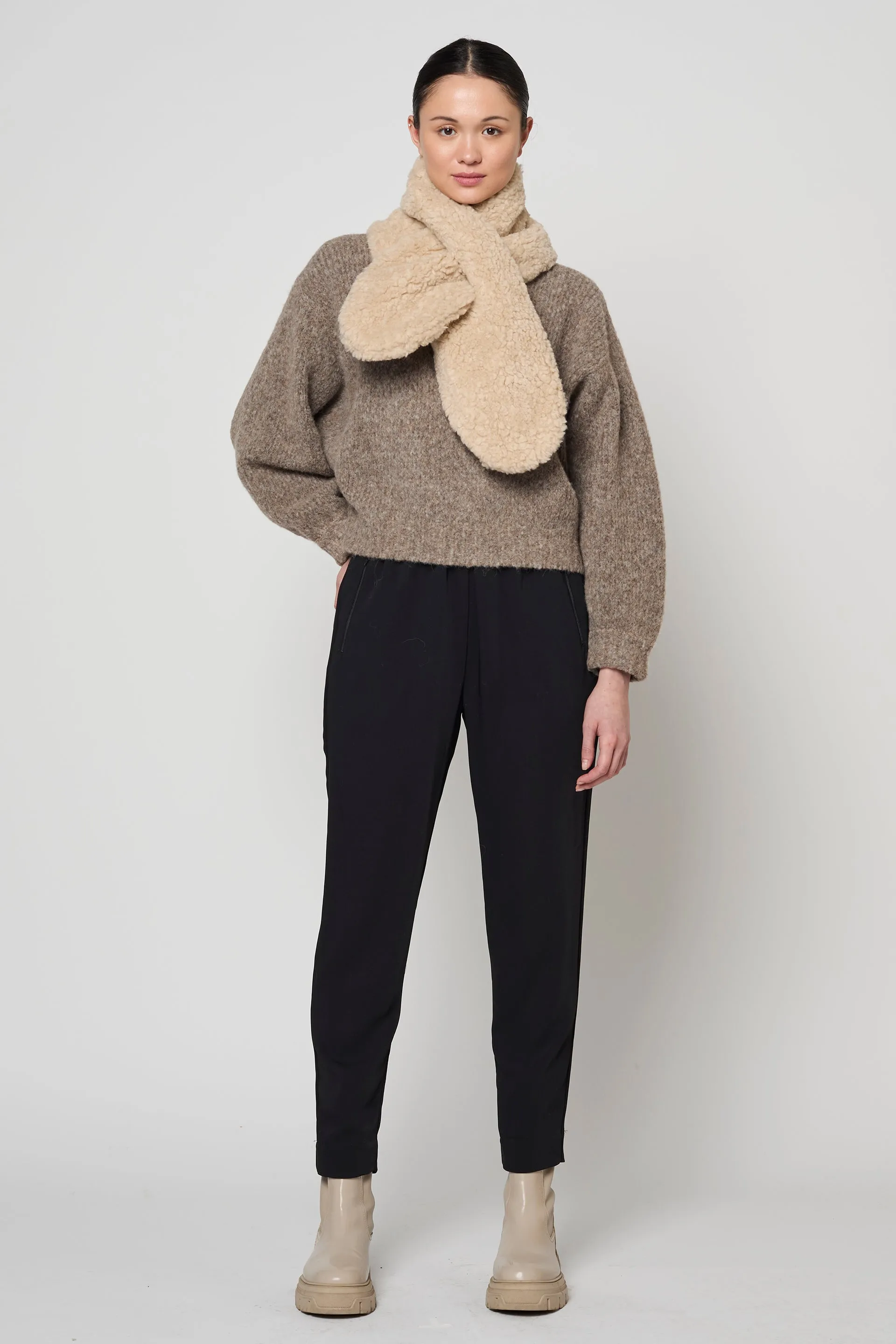 FAUX FUR SCARF SMALL sold by Atelier Delphine product image thumbnail 3