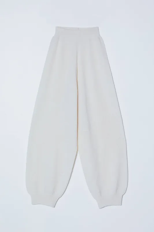 Alpaca Taylor Pant in Lightweight Alpaca / Pre-Order sold by Atelier Delphine