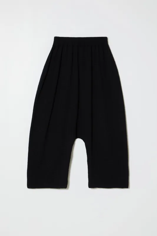 Balloon Pant in High Gauge Alpaca made by Atelier Delphine