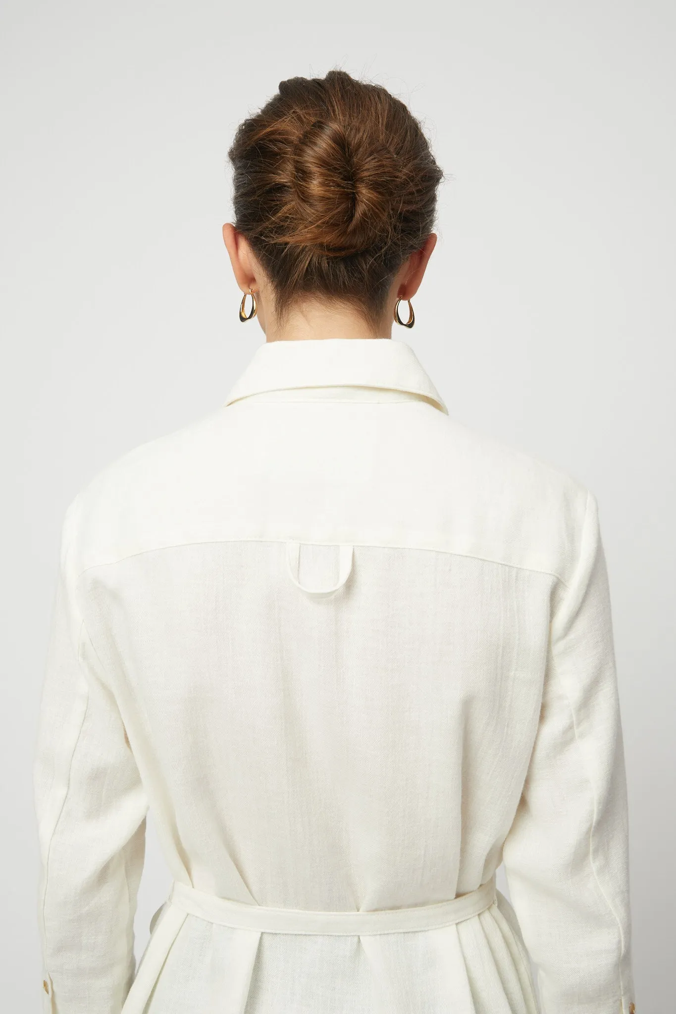 Bonnet Shirt in Linen Cotton sold by Atelier Delphine product image thumbnail 5