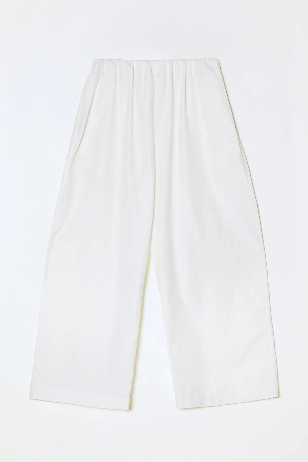 Paper Trouser in Pima Cotton Poplin sold by Atelier Delphine