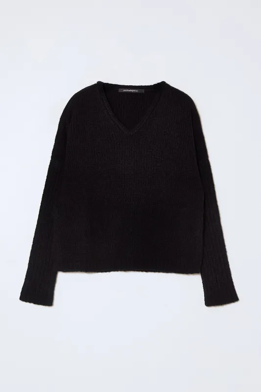 V Neck Boxy Sweater in Supreme Alpaca - Black made by Atelier Delphine