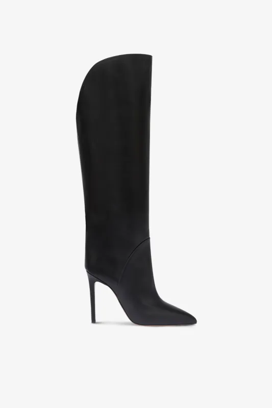 Boots in black leather sold by Paris Texas