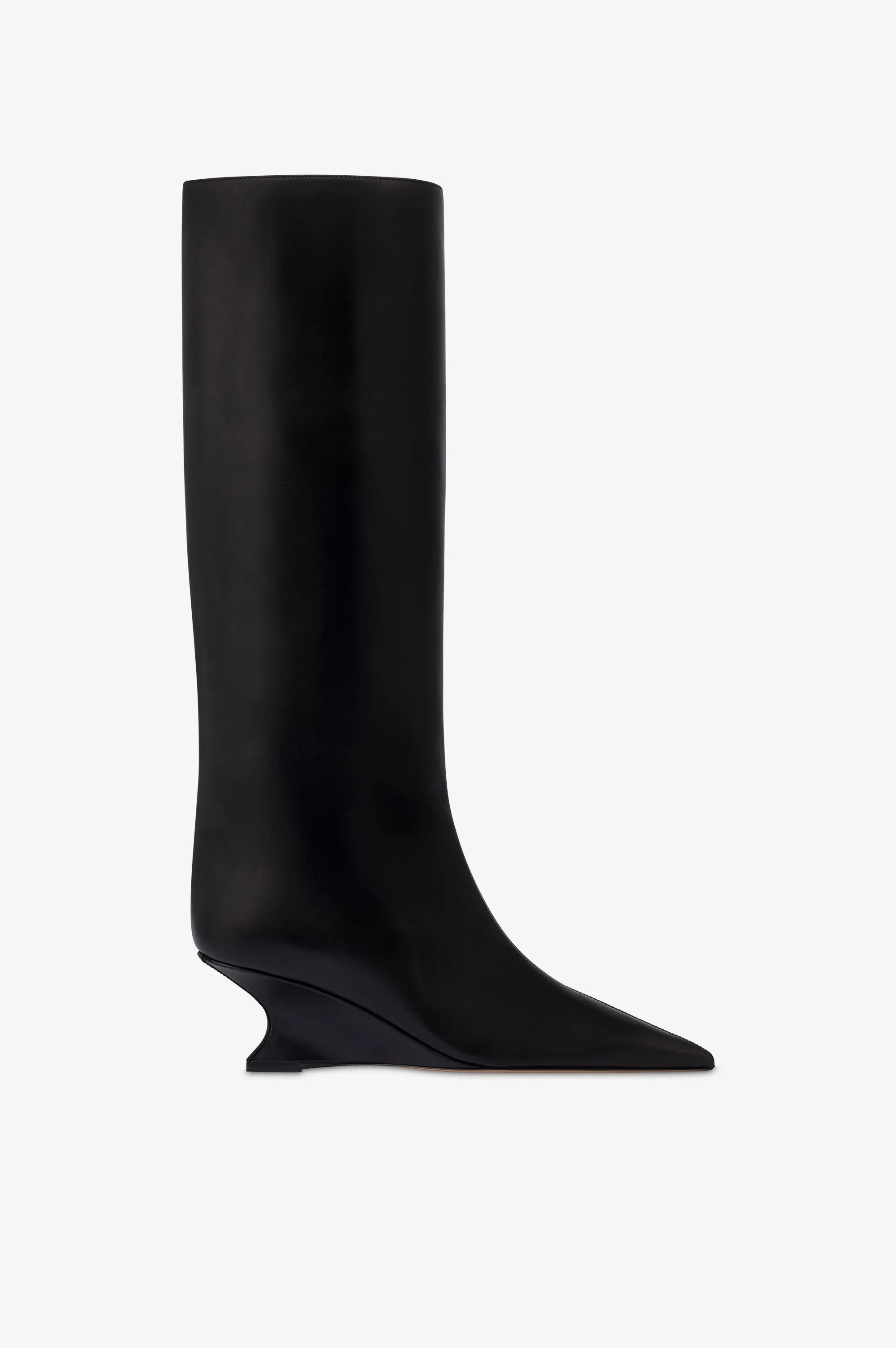 Boots in black calf leather. sold by Paris Texas