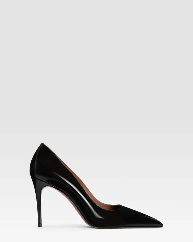 Pumps in black brushed calf leather sold by Paris Texas