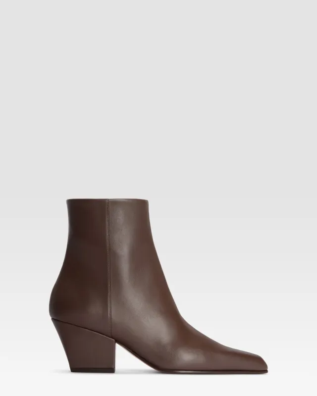LEATHER ANKLE BOOT made by Paris Texas