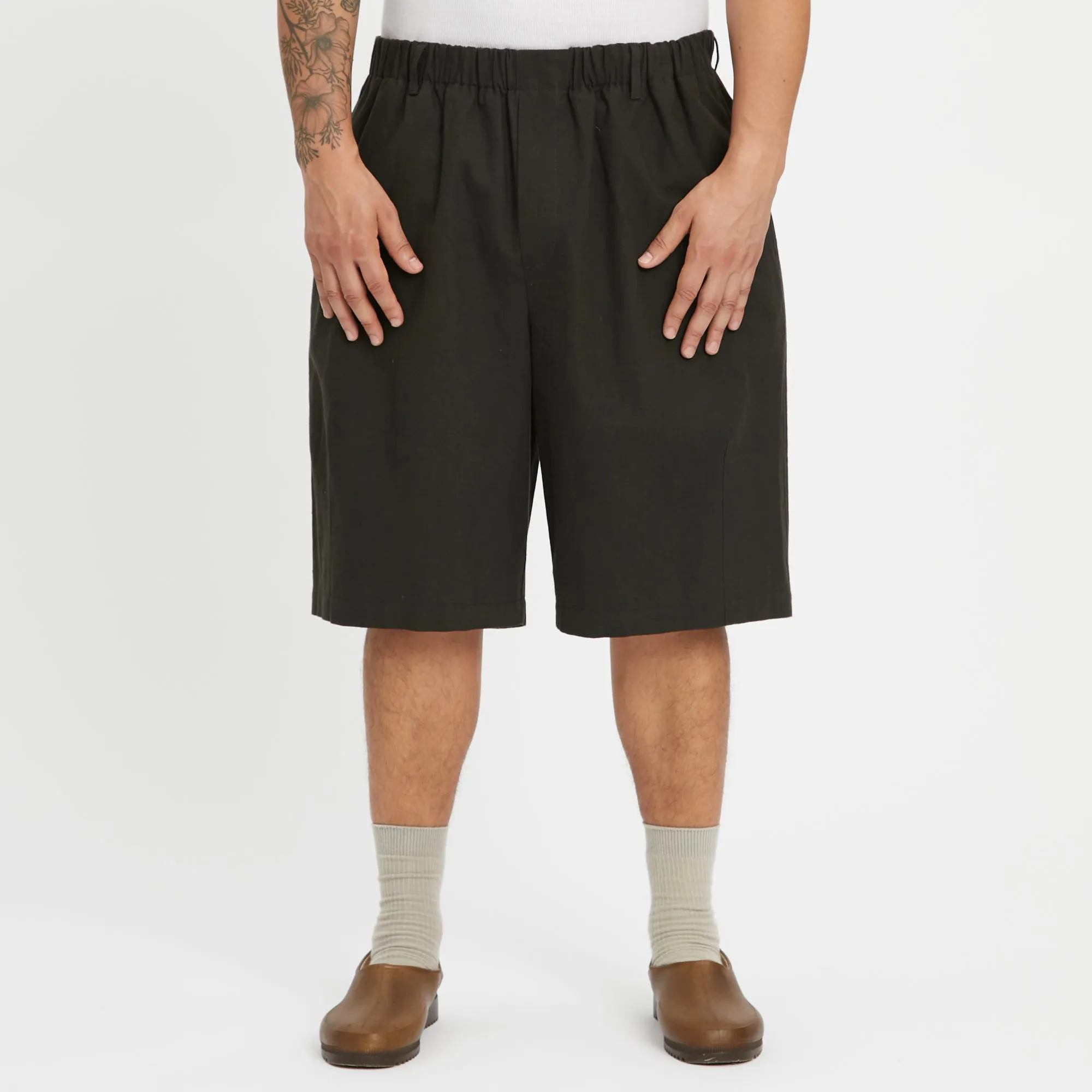Solar Short - Antique Black Linen / Cotton sold by S.K. Manor Hill product image thumbnail 3