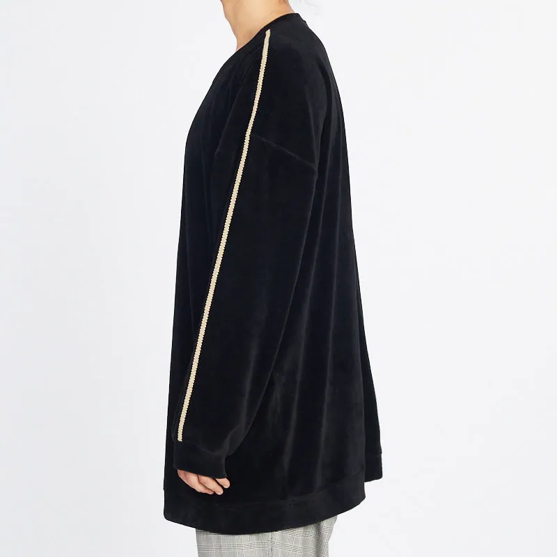 Oversized Velour Crewneck Sweatshirt - Black w/ Braid sold by S.K. Manor Hill product image thumbnail 5