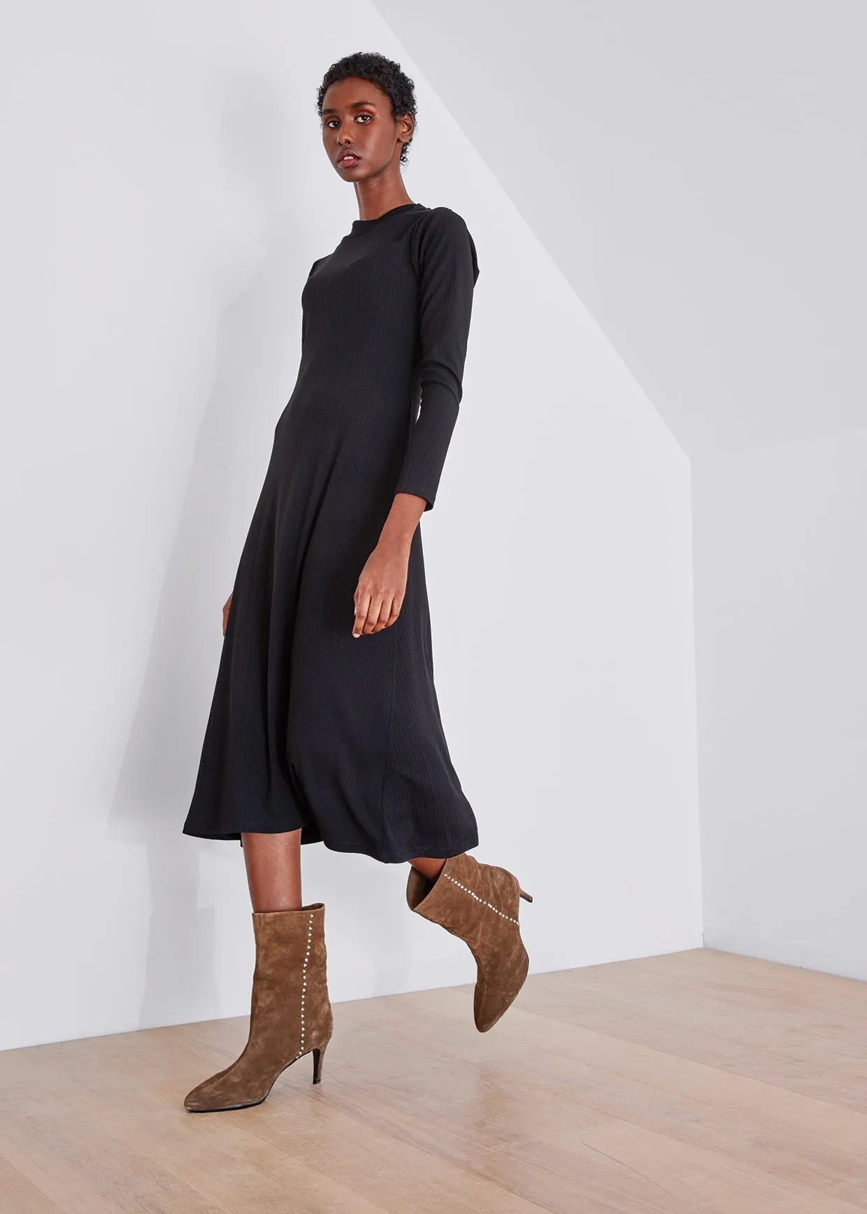 Farah Dress sold by Dagg & Stacey product image thumbnail 2