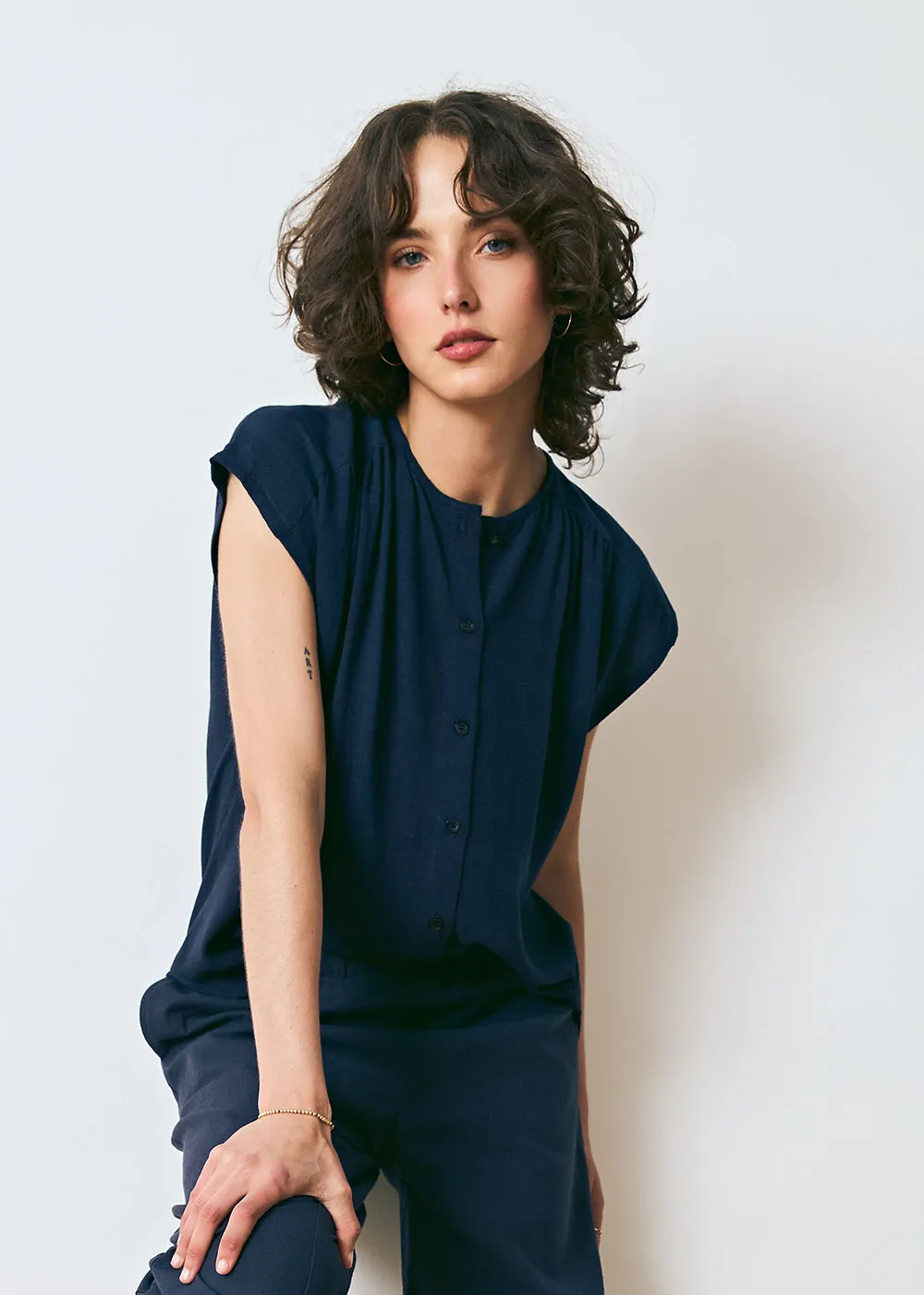 Campbell Button Up sold by Dagg & Stacey product image thumbnail 2