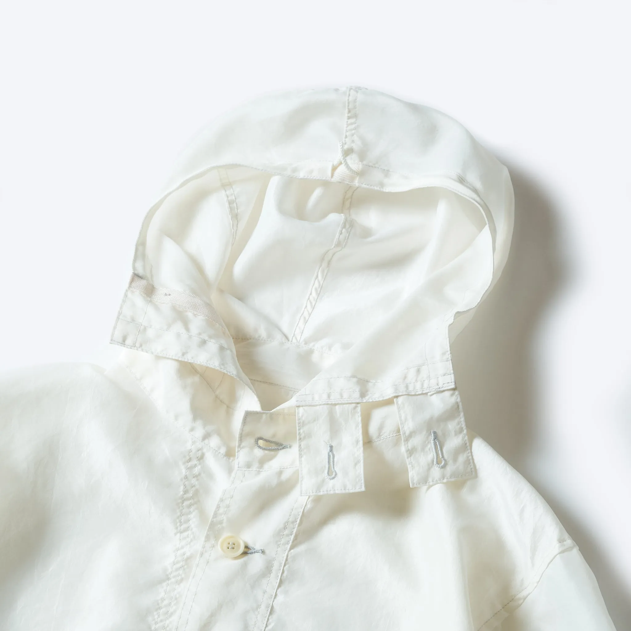 #3127-MTW Town & Country Parka : metallic taffeta white sold by Post O'Alls product image thumbnail 3