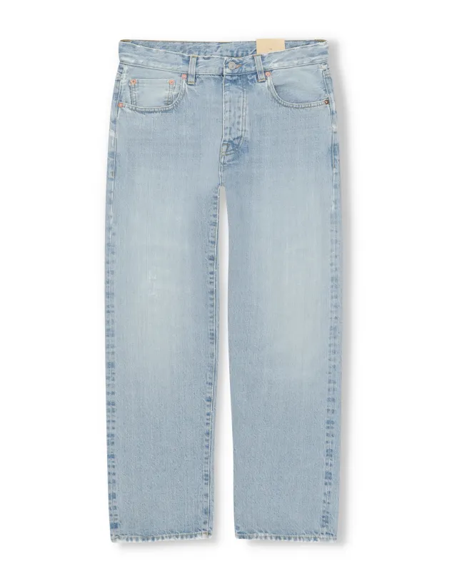 965JOHN-00258            D210 made by Fortela