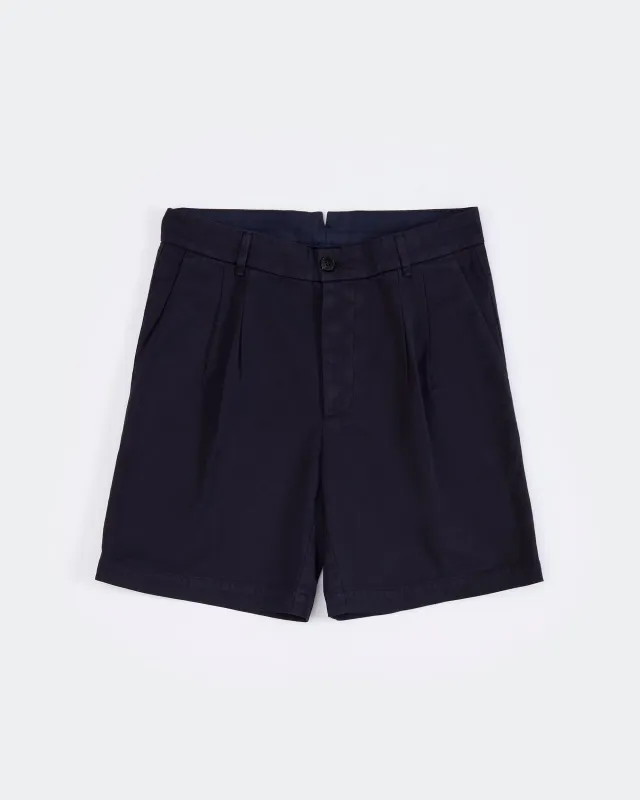 Beachshort Bermuda In Cotone Con Pences made by Fortela