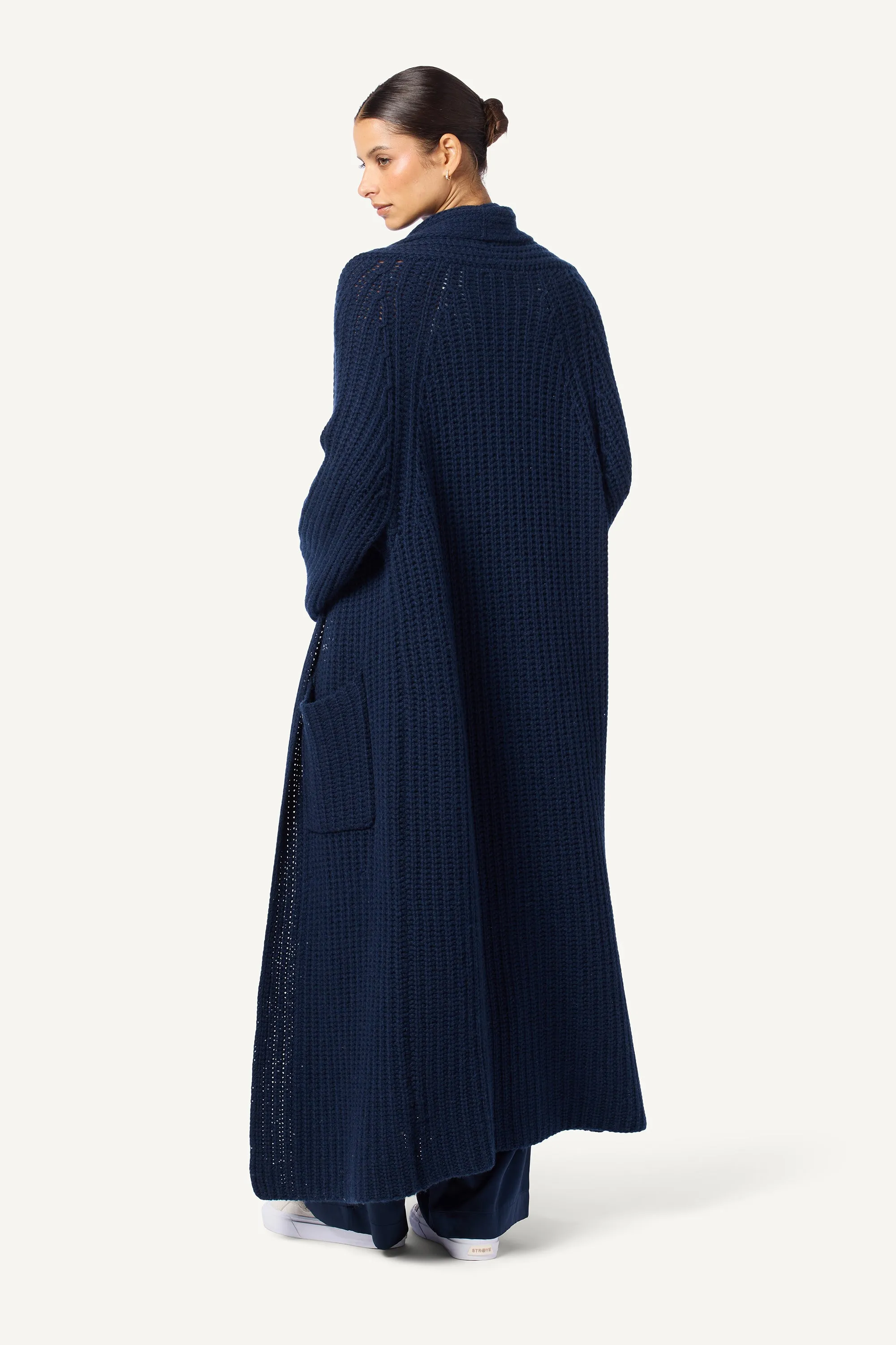 EDEN CASHMERE DUSTER WITH POCKETS | MIDNIGHT NAVY sold by Sablyn product image thumbnail 3