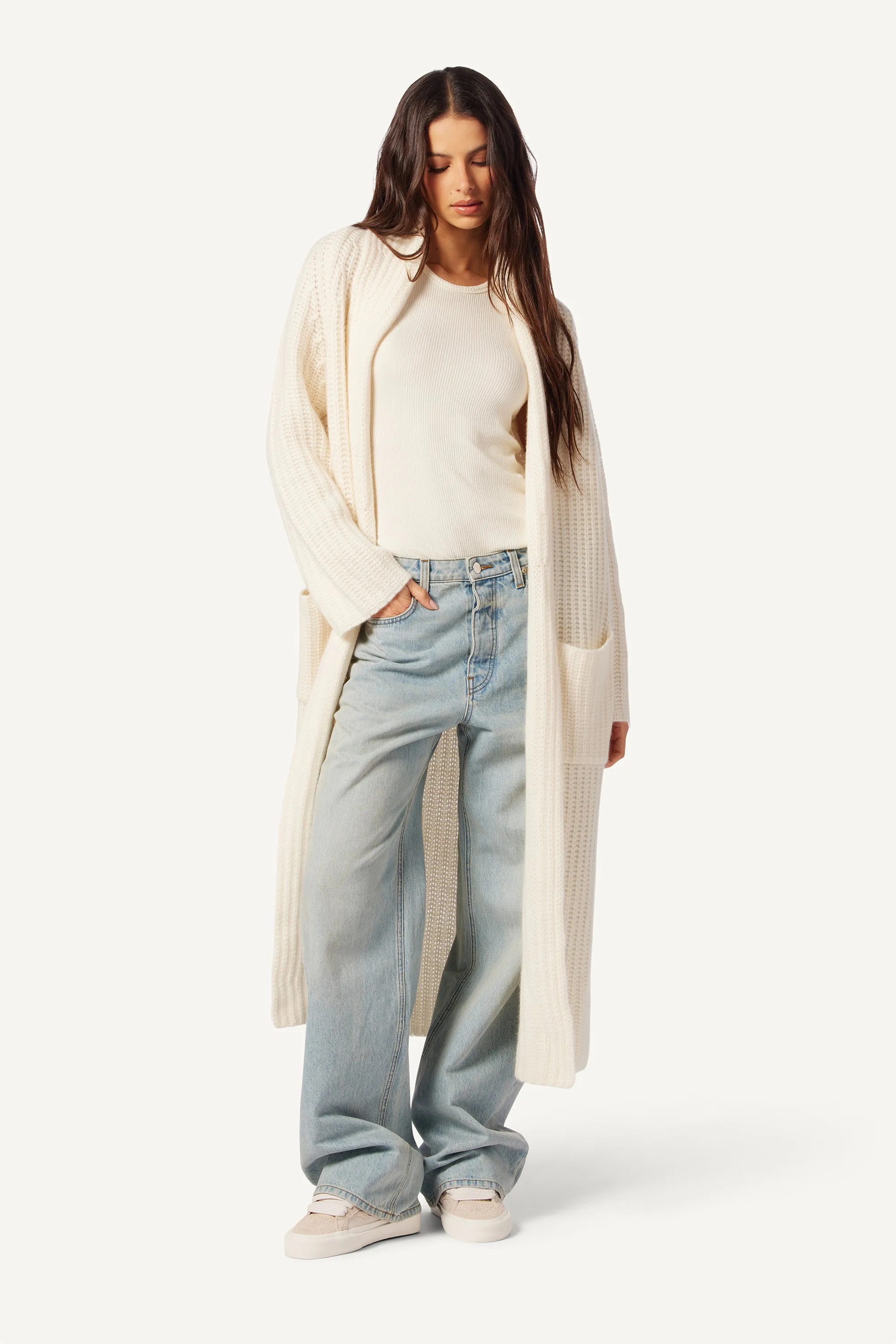 EDEN CASHMERE DUSTER WITH POCKETS | GARDENIA sold by Sablyn product image thumbnail 4