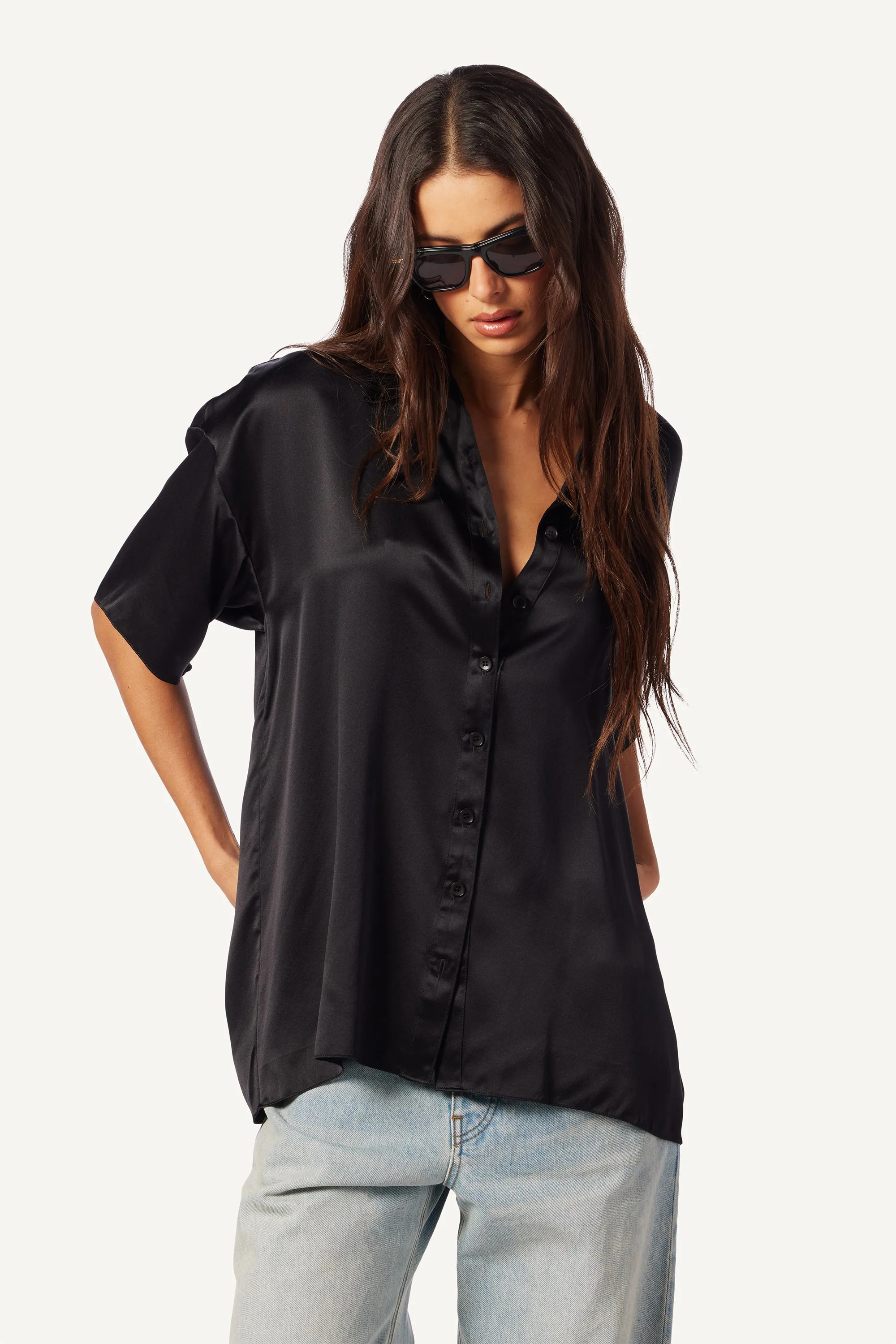 LEON CLASSIC SILK SHIRT | BLACK sold by Sablyn product image thumbnail 2