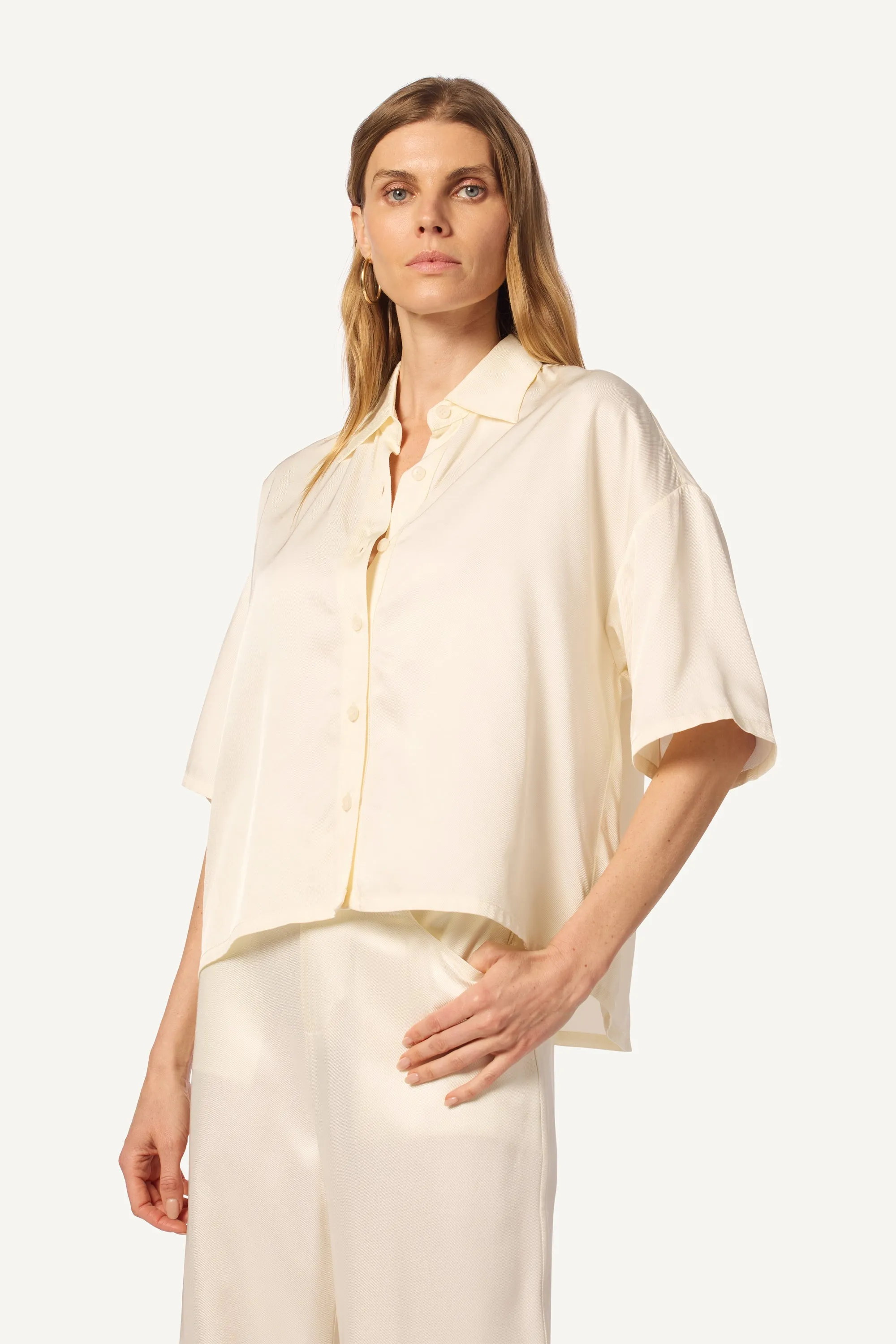 LUCY RELAXED COLLARED BUTTON UP | GARDENIA sold by Sablyn