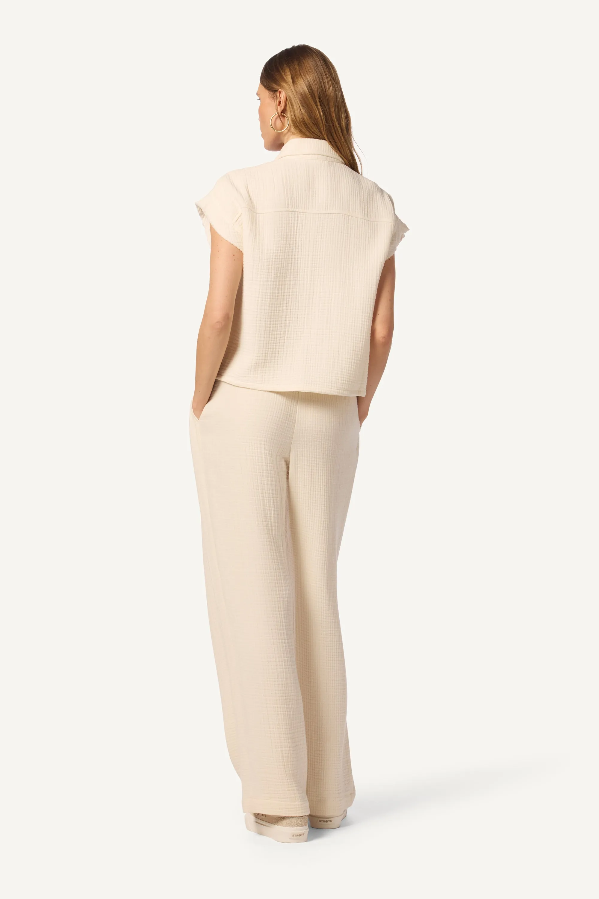 CALEB SHORT SLEEVE BUTTON DOWN | GARDENIA sold by Sablyn product image thumbnail 3