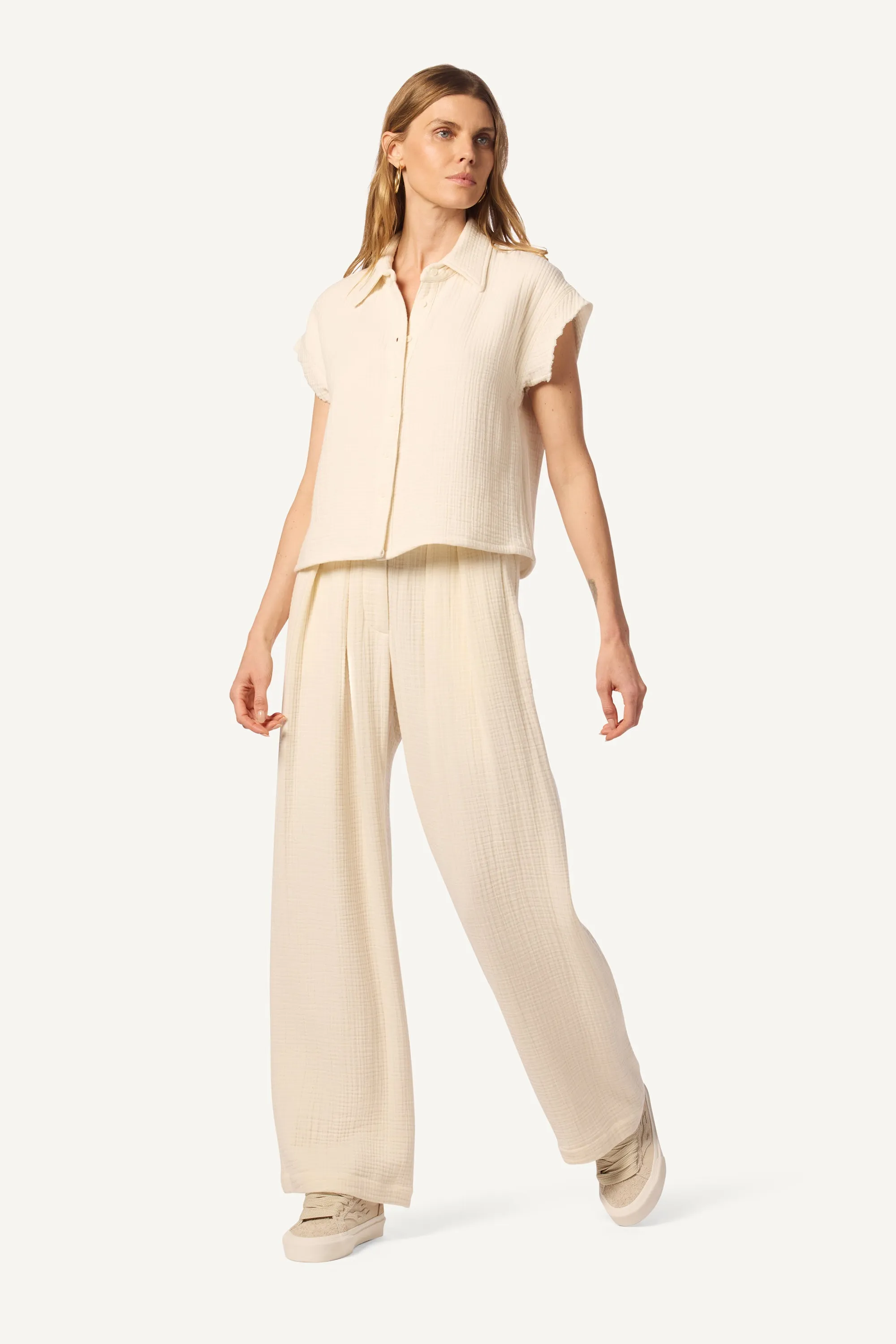 CALEB SHORT SLEEVE BUTTON DOWN | GARDENIA sold by Sablyn product image thumbnail 2