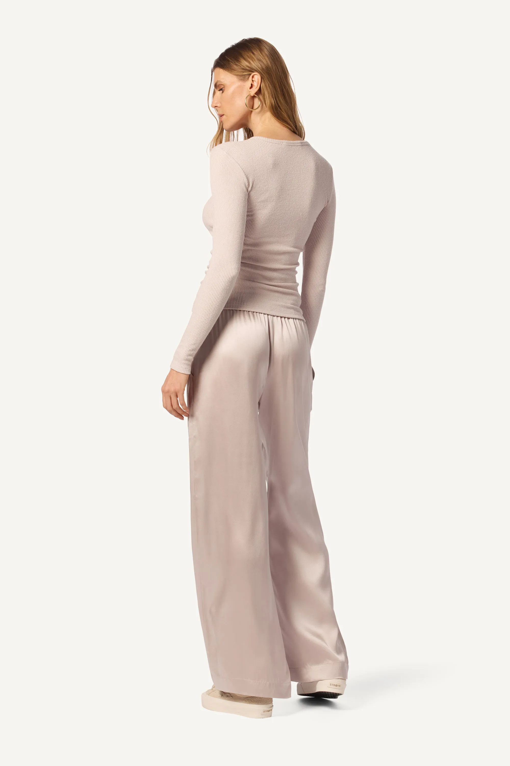 BRYNN WIDE LEG SILK PANT | HIMALAYA sold by Sablyn product image thumbnail 3