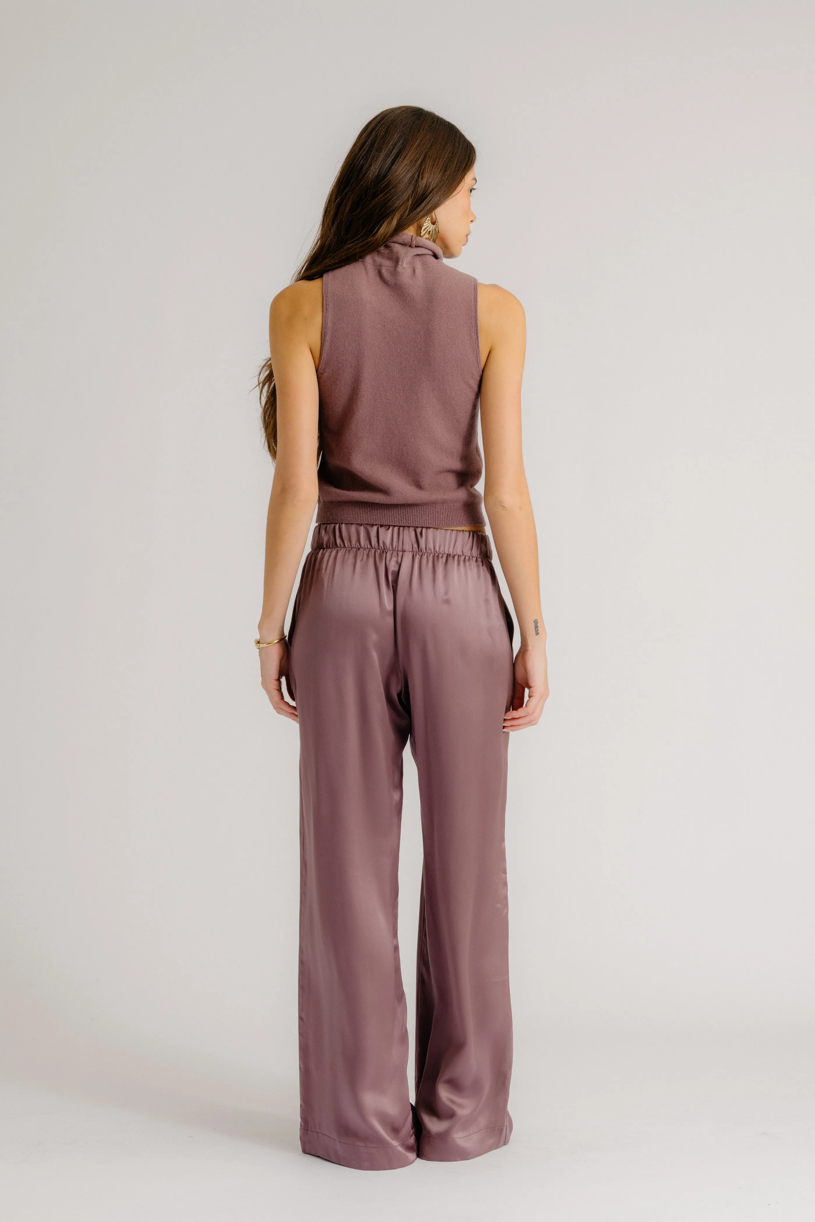 BRYNN WIDE LEG SILK PANT| DUSTY VIOLET sold by Sablyn product image thumbnail 3