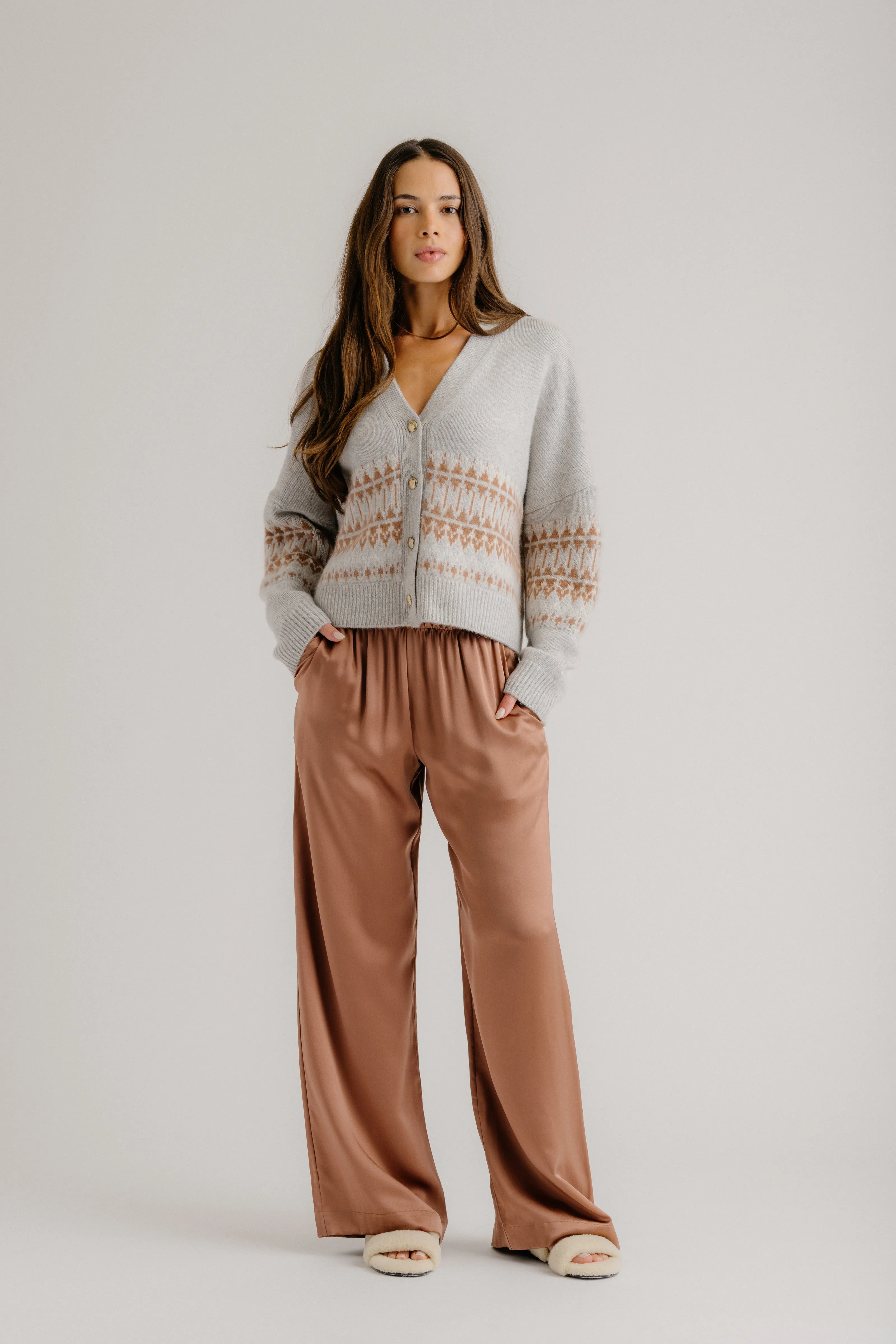 ELLIOT BOXY CROPPED CASHMERE FAIR ISLE CARDIGAN | FOGGY MULTI sold by Sablyn product image thumbnail 5