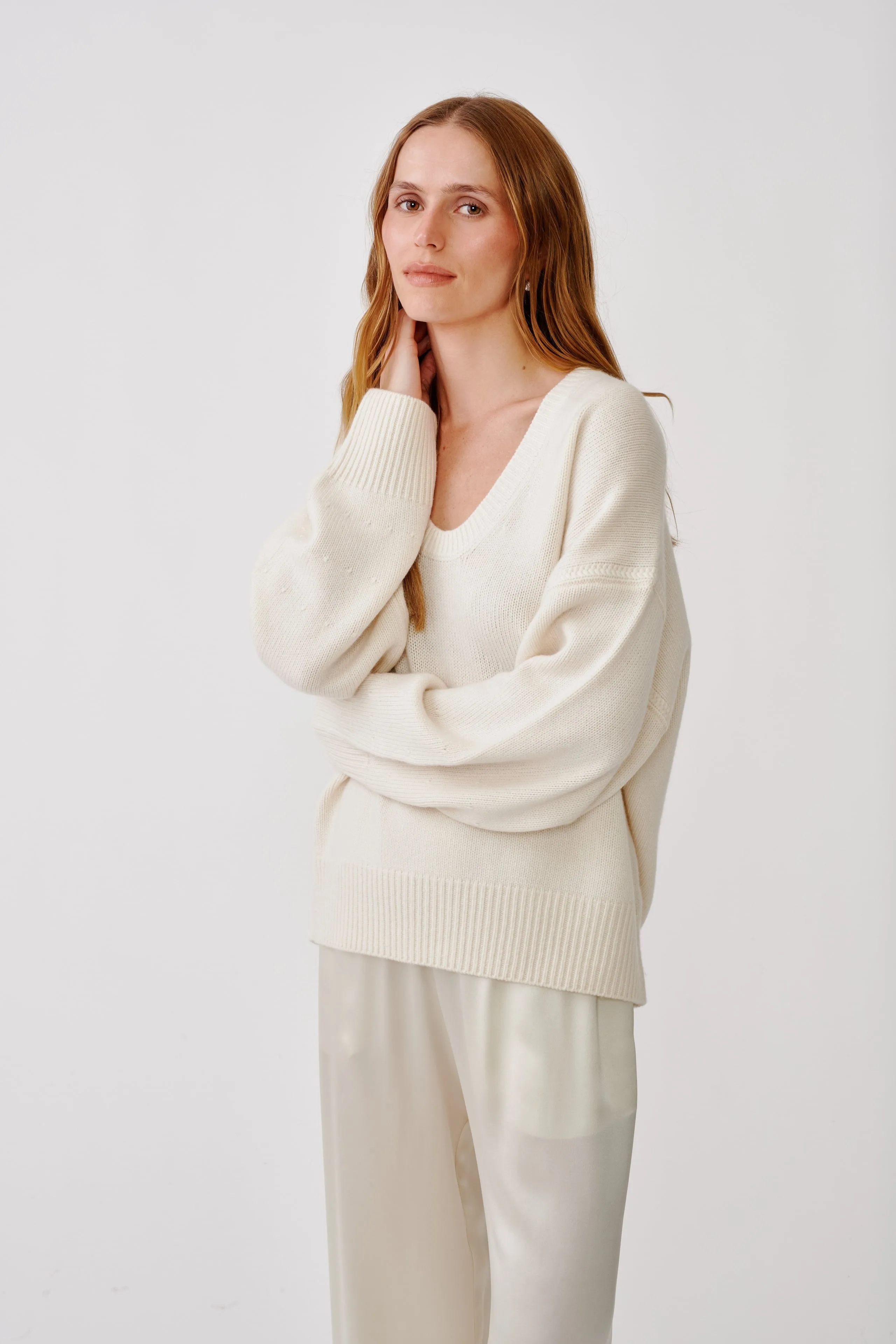 CORA SCOOP NECK CASHMERE SWEATER | GARDENIA sold by Sablyn