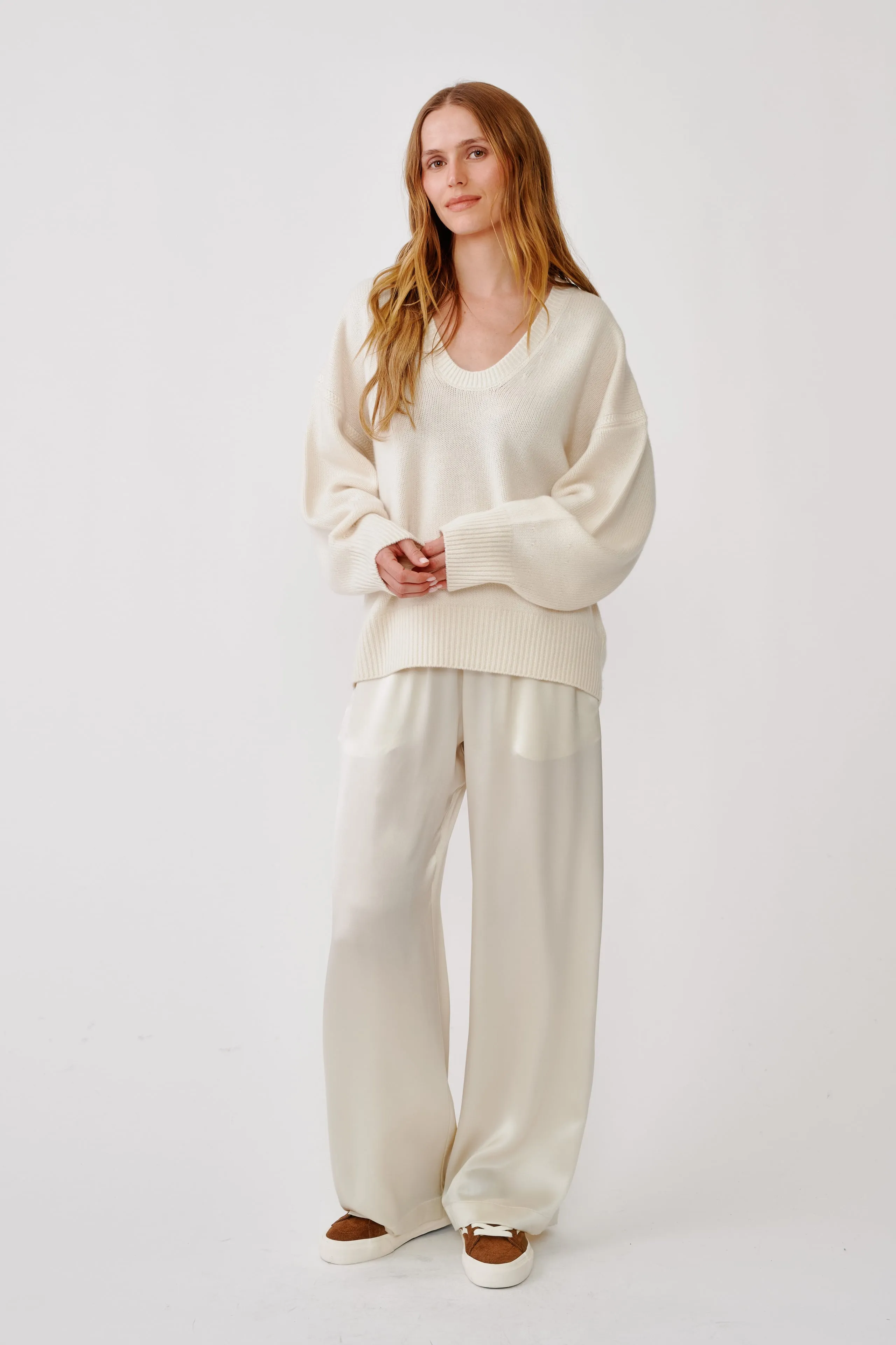 CORA SCOOP NECK CASHMERE SWEATER | GARDENIA sold by Sablyn product image thumbnail 3