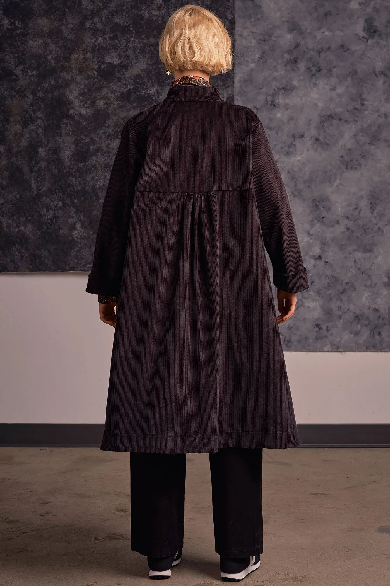 Joan Coat sold by Jennifer Glasgow product image thumbnail 4