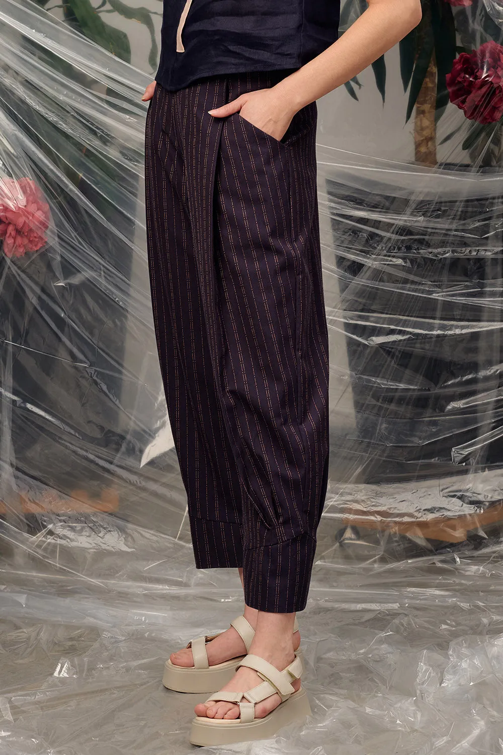 Dorado Pants sold by Jennifer Glasgow product image thumbnail 4