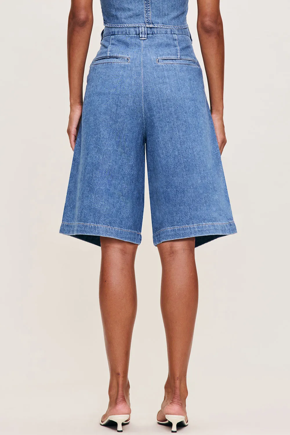 Hepburn Short Great Falls sold by Jennifer Glasgow product image thumbnail 3