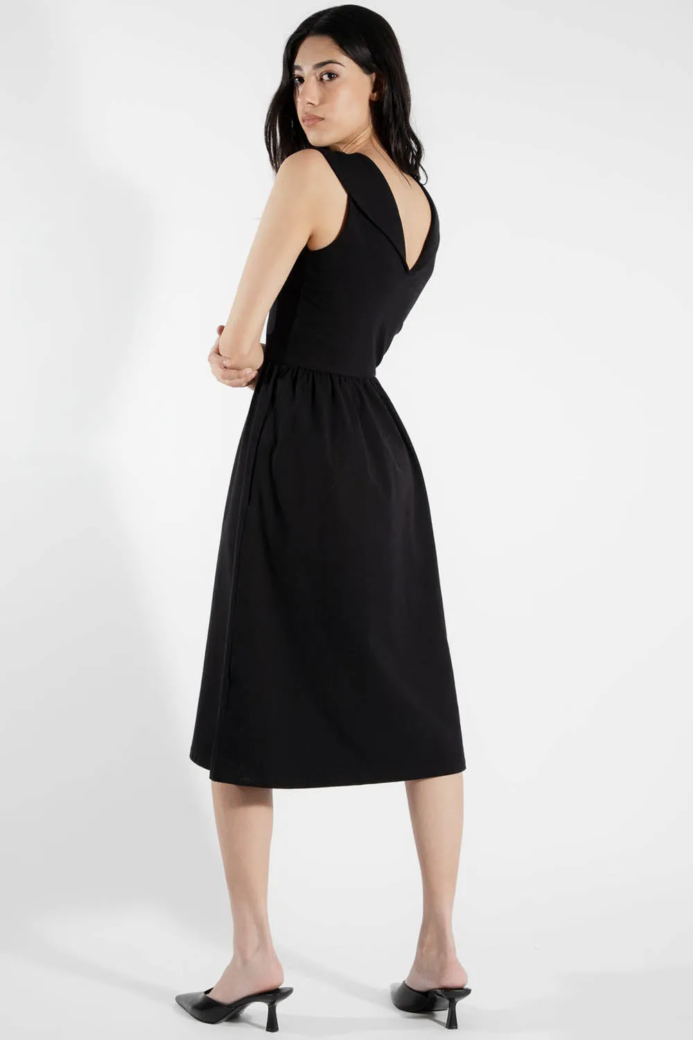 Lobélie Sun Dress sold by Jennifer Glasgow product image thumbnail 2