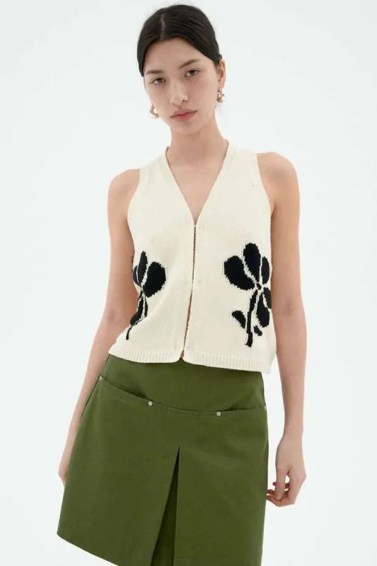 Robbie Vest made by Thinking Mu