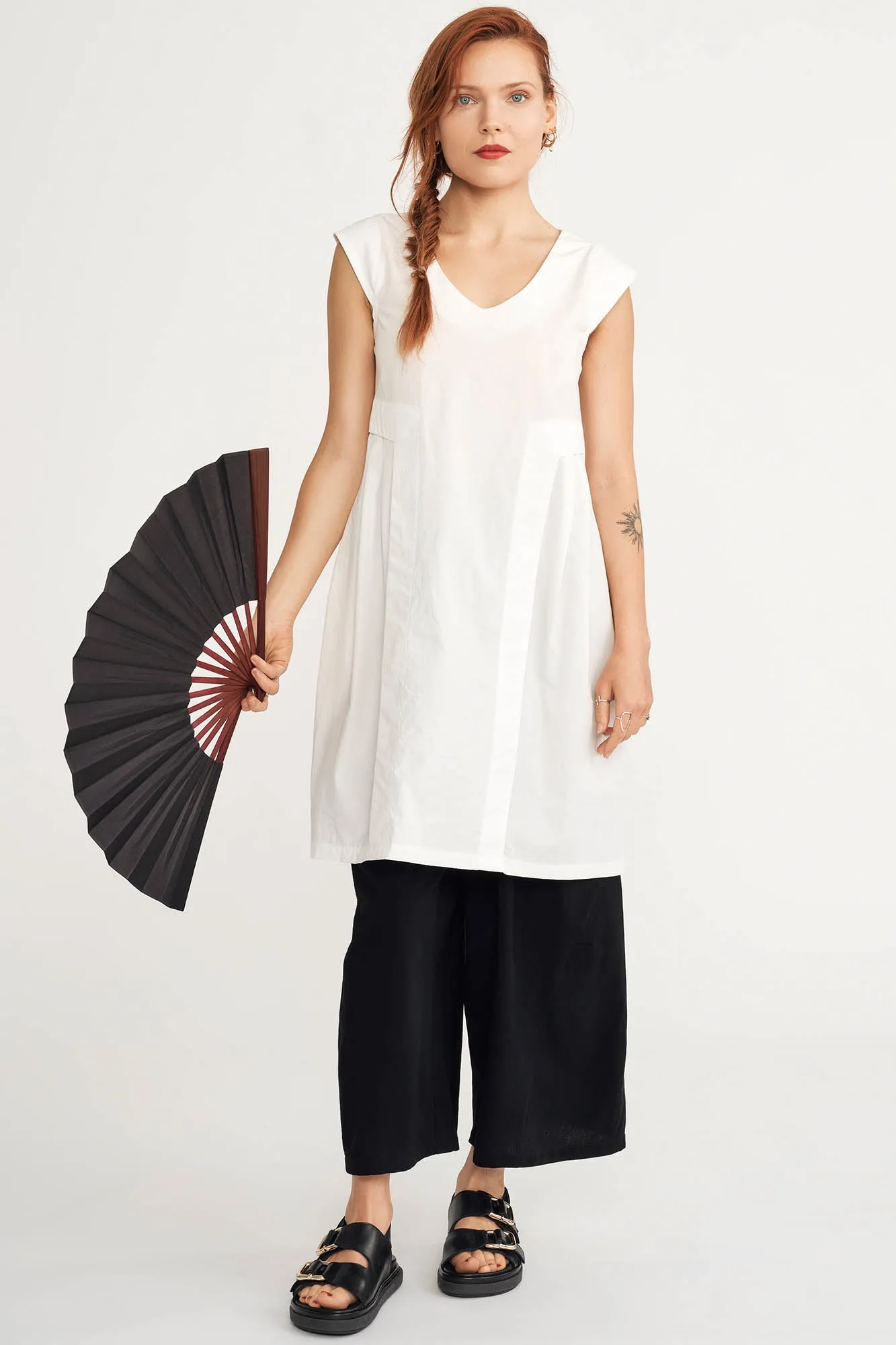 The Queen Dress sold by Jennifer Glasgow product image thumbnail 2