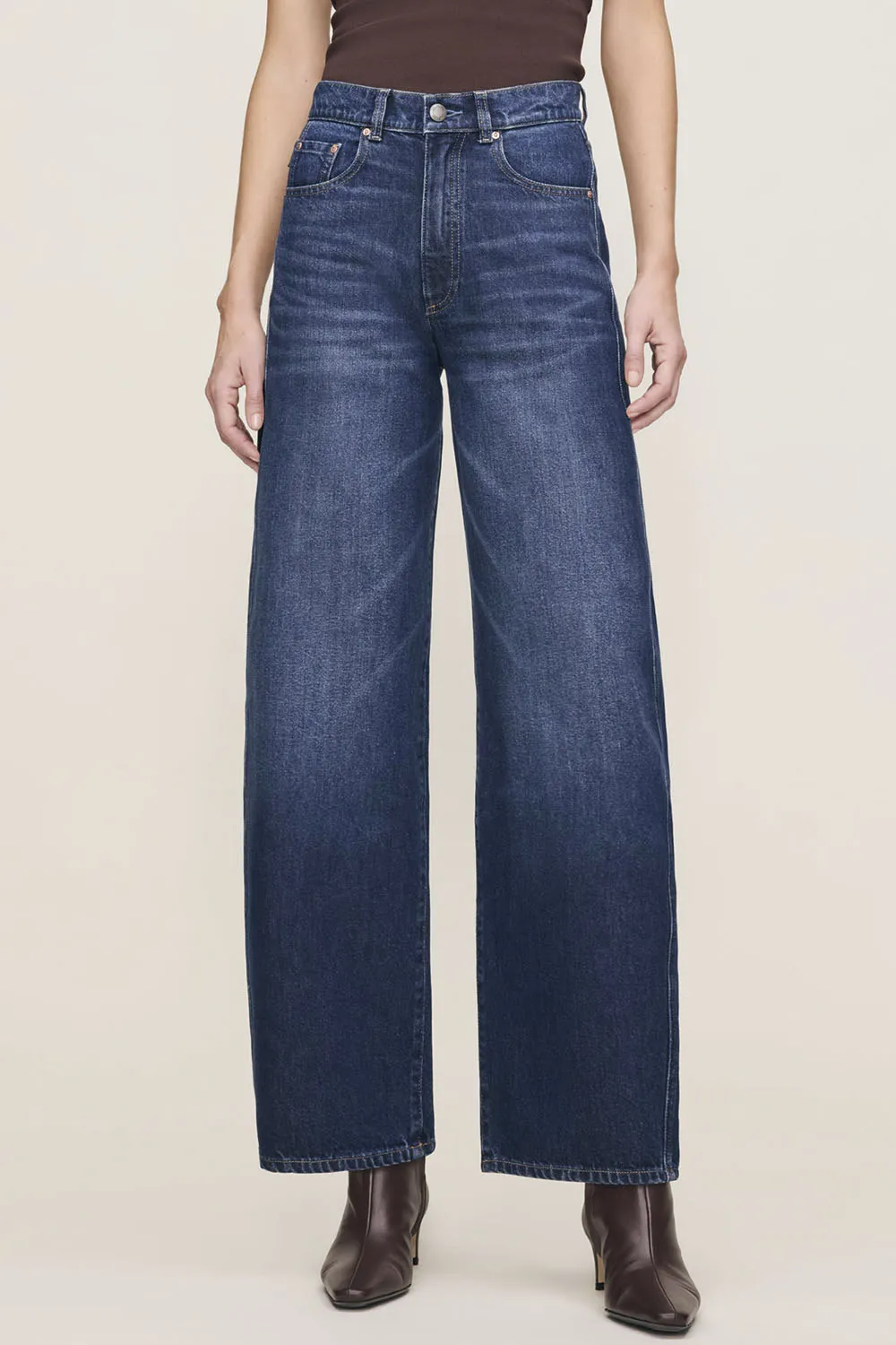 Taylor Relaxed Barrel Callisto sold by Jennifer Glasgow