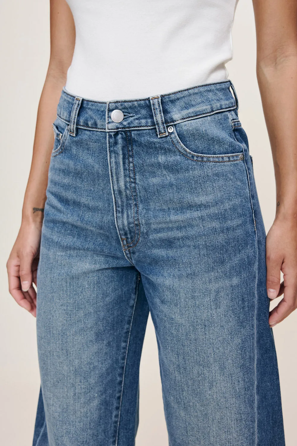 Miro Barrel North Port sold by Jennifer Glasgow product image thumbnail 4