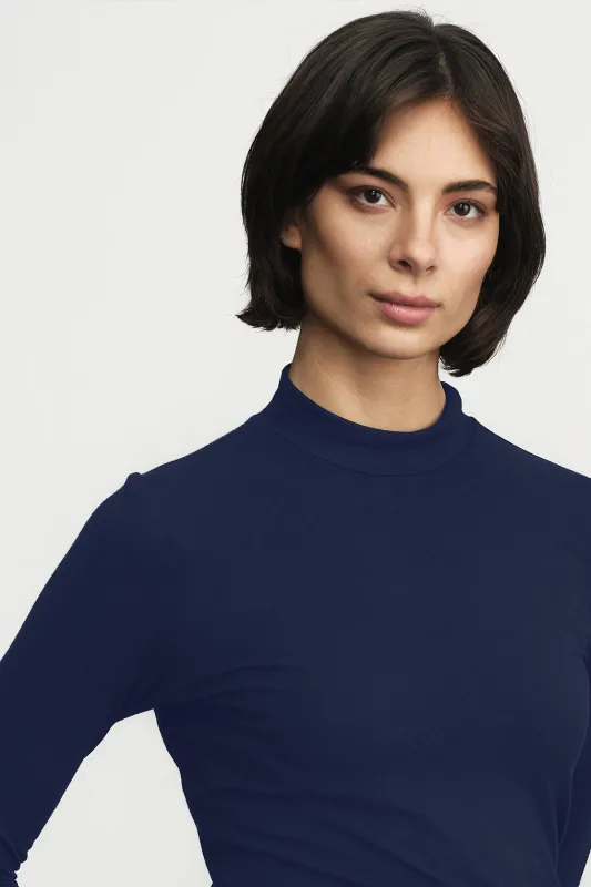 Aveta Top made by Jennifer Glasgow
