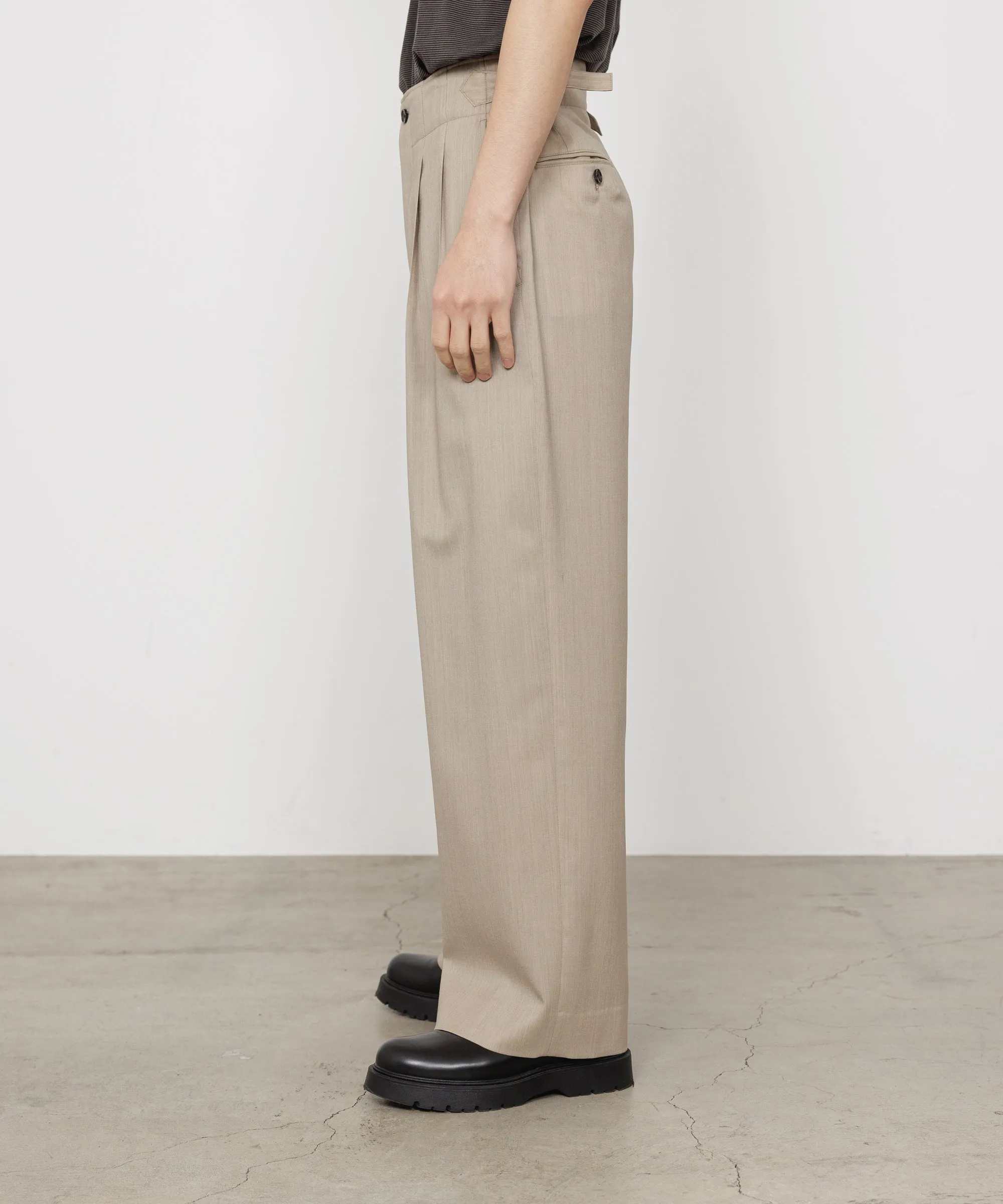 ウールトロピカルメランジ / 2タックミリタリートラウザーズ, Beige sold by MARKAWARE product image thumbnail 3