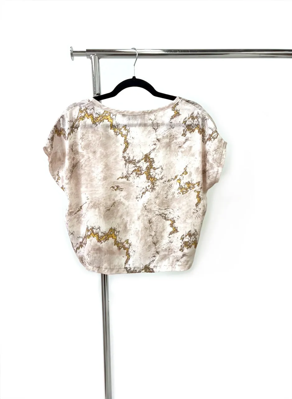 Isadora Blouse Marble sold by Allison Wonderland product image thumbnail 2