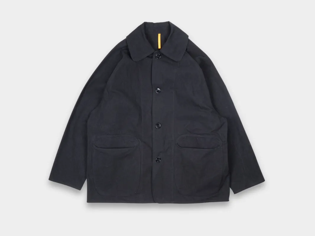 R20S3 "Soft Shirt" Black Wax made by MAN-TLE