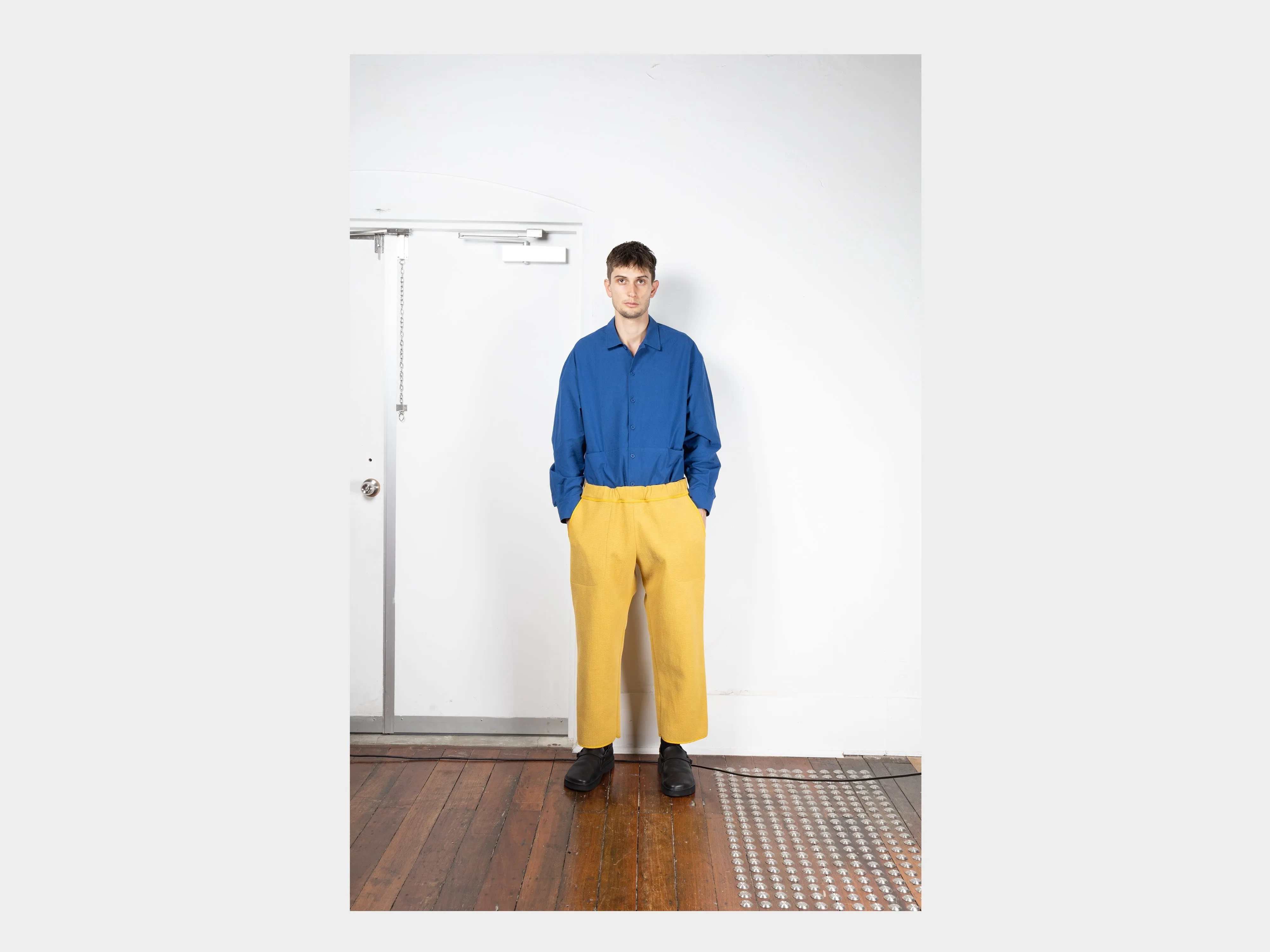 R19O6 "Easy Pants" Chija Nubi sold by MAN-TLE product image thumbnail 4