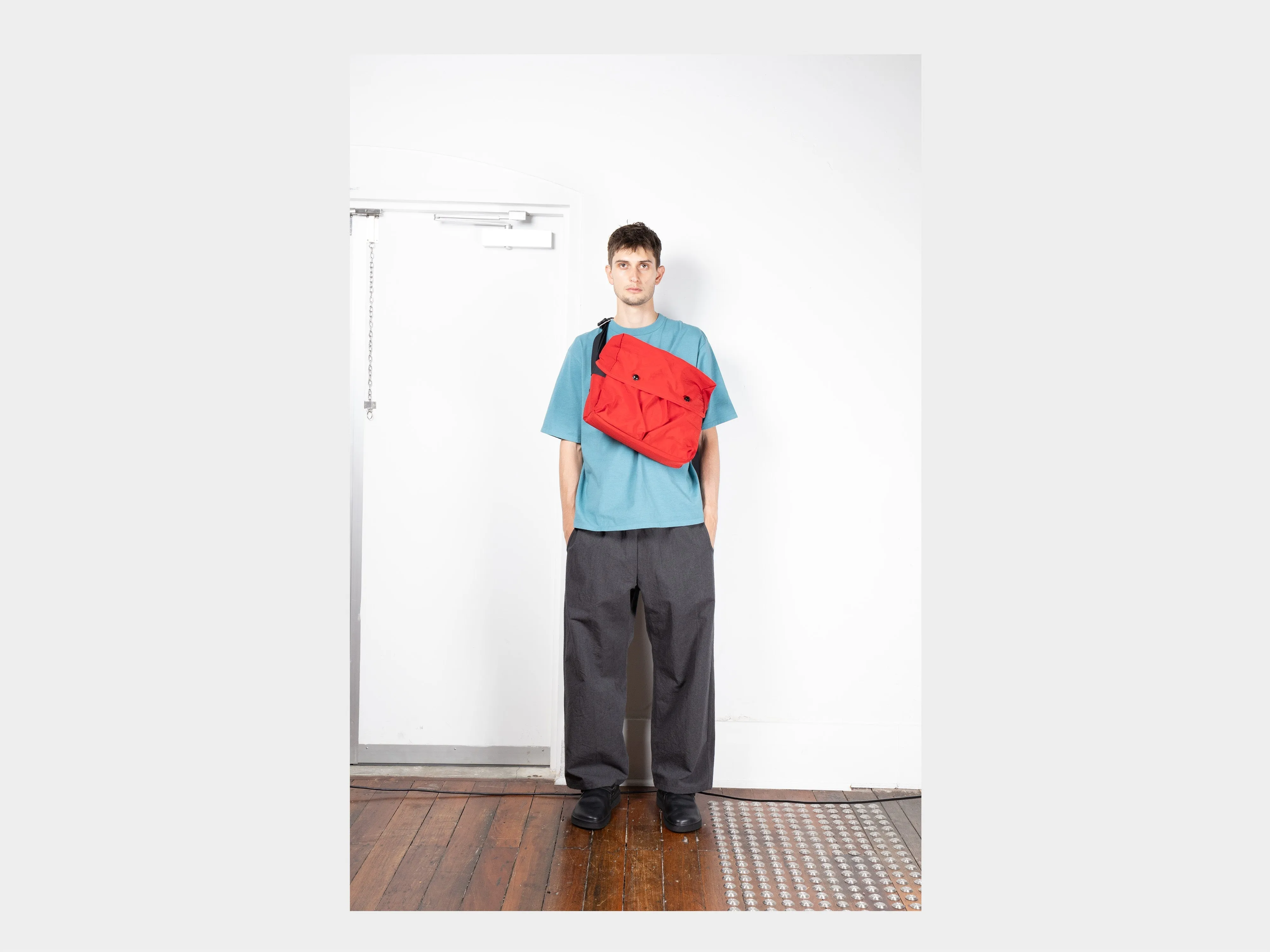 R19G4 "Mini Messenger" Waratah Nylon sold by MAN-TLE product image thumbnail 5