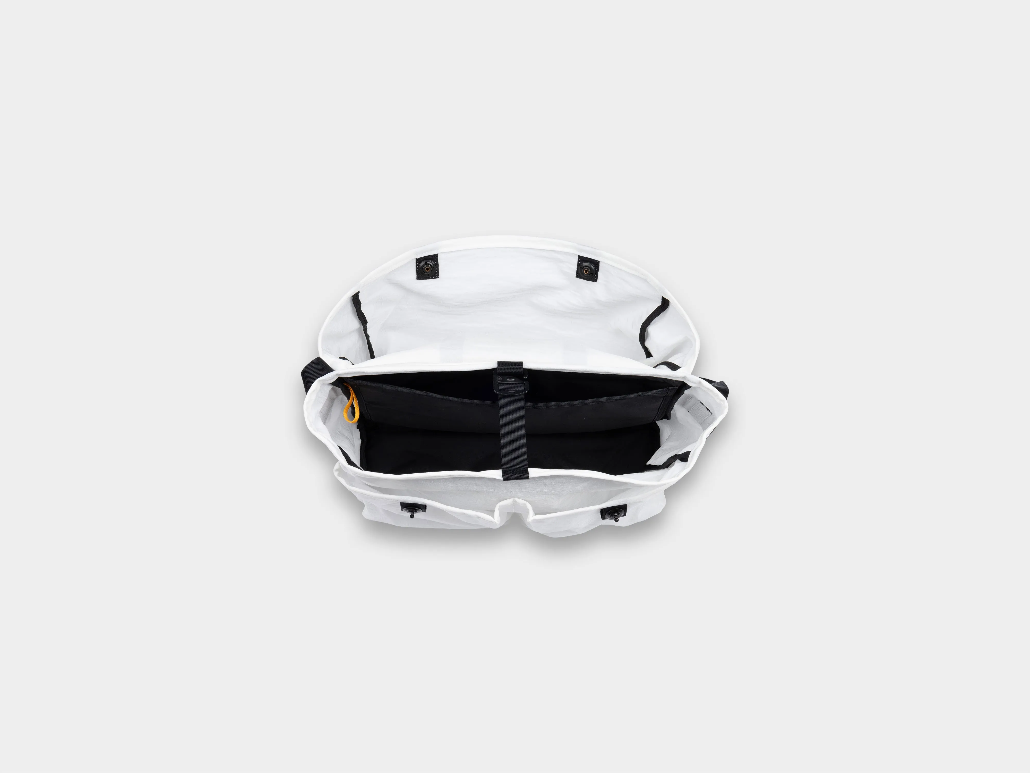 R19G4 "Mini Messenger" White Nylon sold by MAN-TLE product image thumbnail 3
