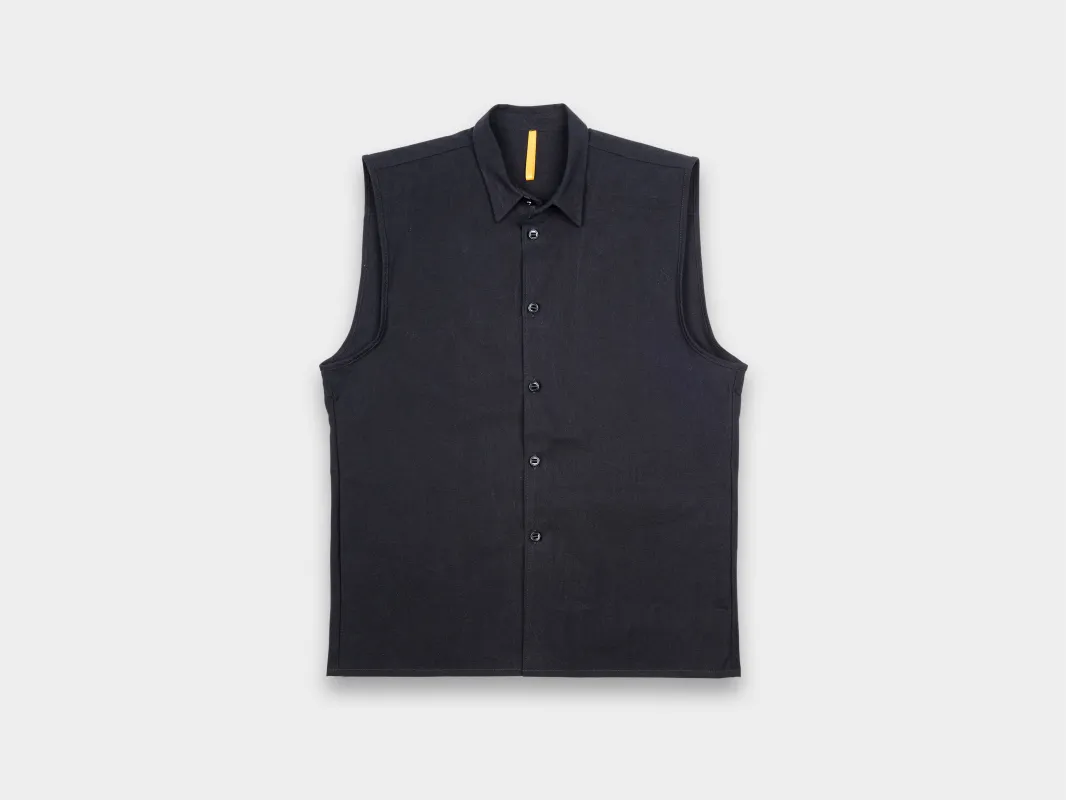 R18S0 "Sleeveless Shirt-1" Black Wax made by MAN-TLE