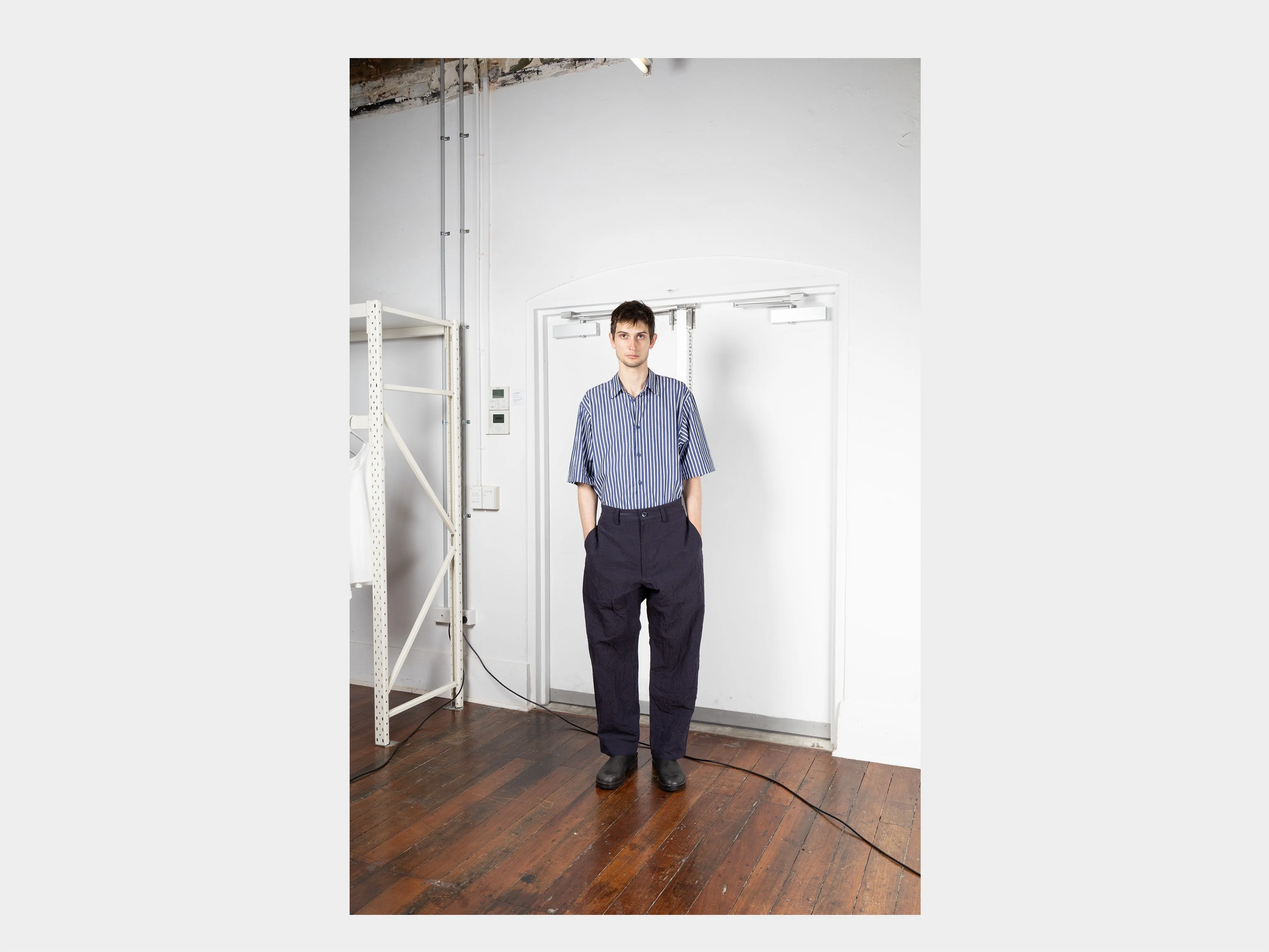 R18P4 "Wide Pants" Rock Linen sold by MAN-TLE product image thumbnail 4